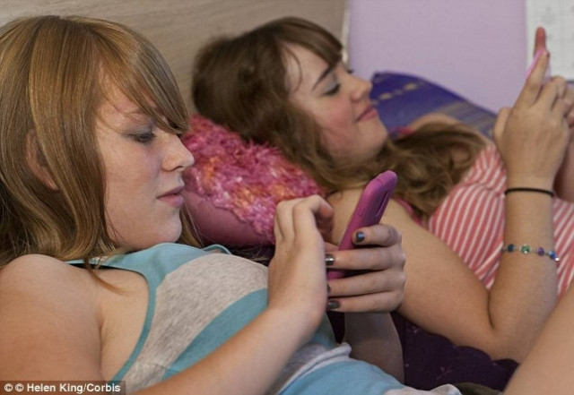 Οι έφηβοι ψηφίζουν twitter