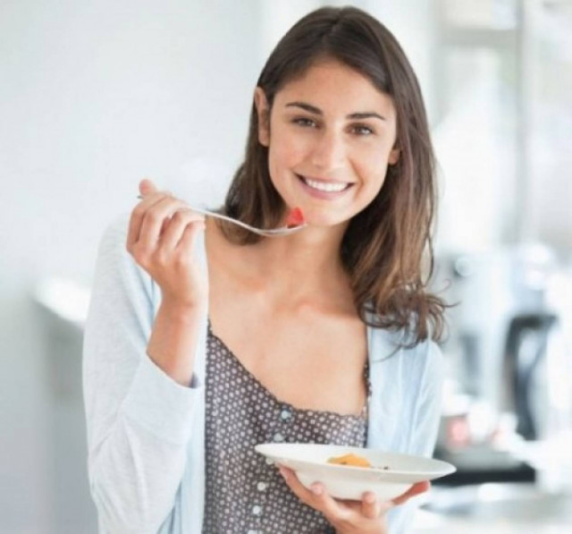 5 διατροφικά μυστικά που όλες οι fit γυναίκες εφαρμόζουν!