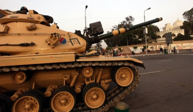 Αίγυπτος: Θα κάνει μεγάλες αγορές όπλων από τη Ρωσία