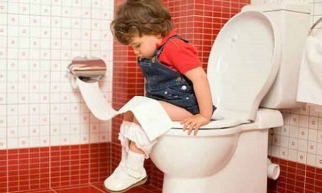 Παιδιά και Δυσκοιλιότητα – Πώς μπορούμε να τα βοηθήσουμε;