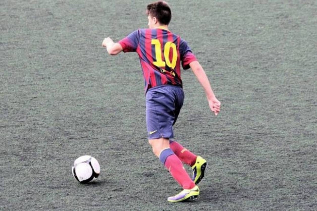 Βίντεο: Αυτός είναι ο Έλληνας διάδοχος του Μέσι στην Μπαρτσελόνα