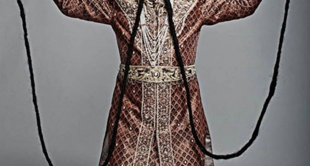 Μουστάκι...σιδηρόδρομος (βίντεο)