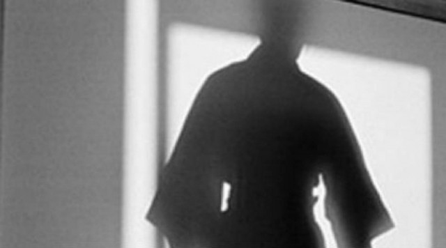 Πάτρα: Κάμερα «κατέγραψε»... φάντασμα σε ταξιδιωτικό γραφείο!