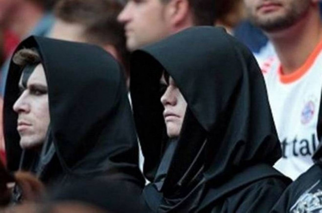 Οι... σατανιστές της διαφήμισης και η ντρίμπλα του αιώνα (Videos)