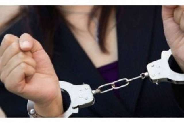 Χειροπέδες σε ιδιοκτήτρια γνωστού ξενοδοχείου στη Θεσσαλονίκη για χρέη