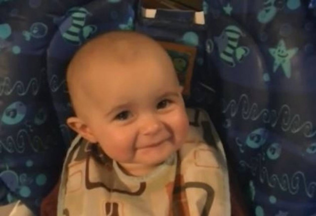 Απίστευτο βίντεο: Το μωρό που συγκίνησε 5 εκατ. ανθρώπους