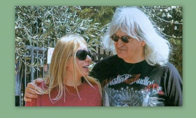 Καρβέλας-Πάνια: Παραλίγο να πατήσουν πεζή και της έκαναν και τσαμπουκά