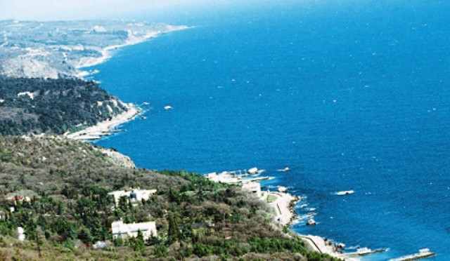 Τα χημικά όπλα δηλητηριάζουν τις παραλίες της Κριμαίας