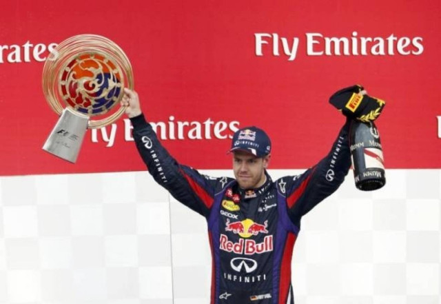 Τα ρεκόρ και οι στόχοι του Φέτελ! (photos+videos)