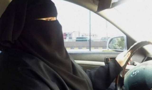 Συνελήφθησαν 14 γυναίκες στη Σαουδική Αραβία επειδή οδηγούσαν