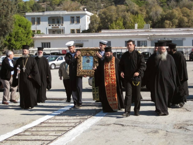 ΠΝ: Μεταφορά Ιεράς Εικόνας Παναγίας Χοζεβιώτισσας