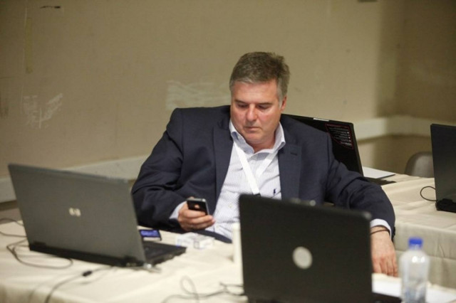 Βολές Μουρούτη κατά Τατσόπουλου για τον Μ. Γλέζο