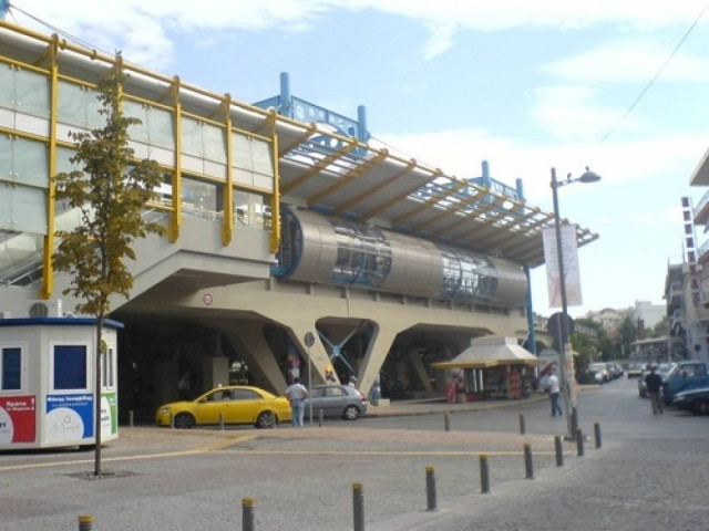 Σπείρα νεαρών λήστευε ανηλίκους στο σταθμό του ΗΣΑΠ στο Μαρούσι