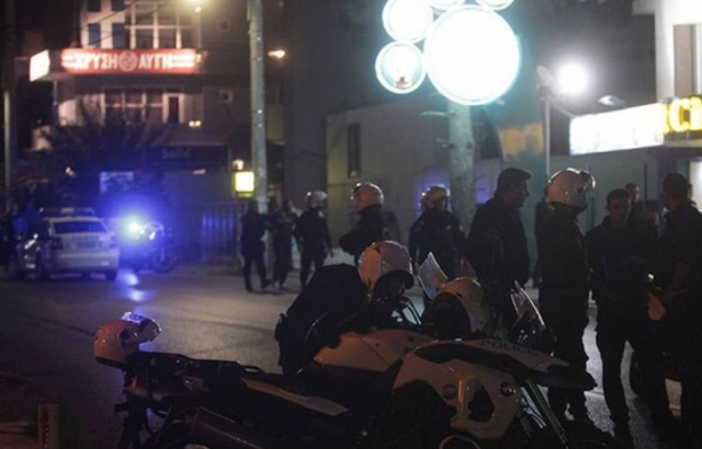 Focus: Έλληνες πολιτικοί φοβούνται καταστάσεις εμφυλίου