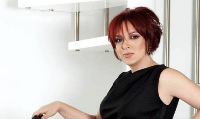 Ελένη Ράντου: «Η αληθινή ζωή συνήθως δεν έχει τη διάρκεια ενός ρόλου»