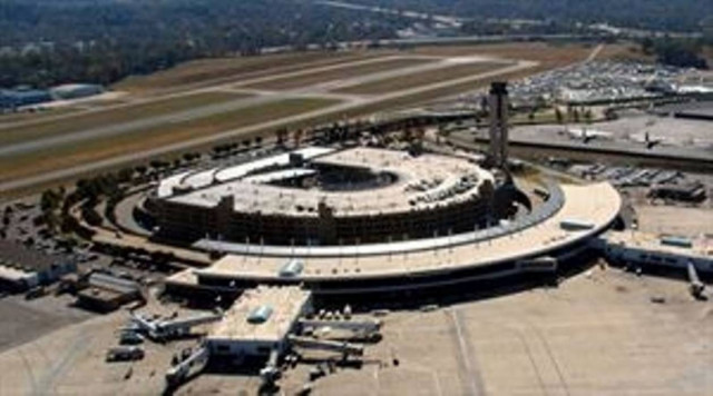 Εκκενώθηκε το αεροδρόμιο του Μπέρμιγχαμ