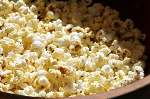 Γιατί το καλαμπόκι... σκάει και γίνεται ποπ κορν;