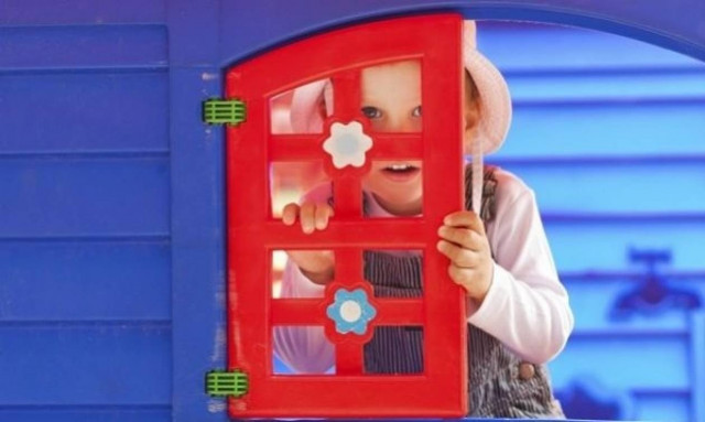 Ασκητής: Το παιδί μου θέλει να ντύνεται με ρούχα άλλου φύλου