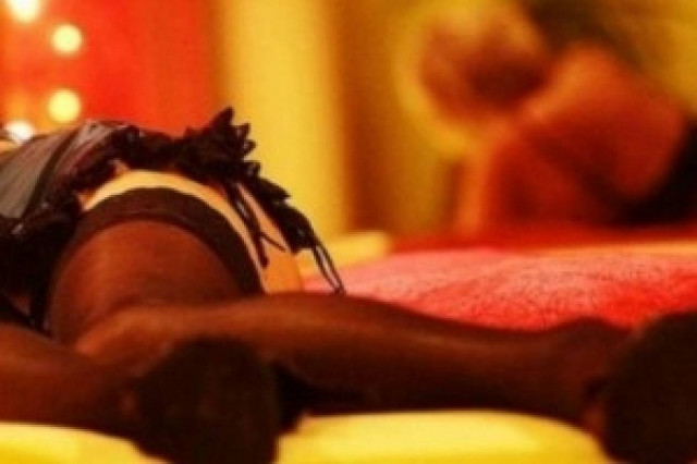 Πίσω από το εργαστήριο φυσιοθεραπείας κρυβόταν... οίκος ανοχής