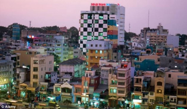 ΣΟΚ: Πήγαινε στο πάρτι του αρραβώνα της όταν δέχθηκε επίθεση με οξύ