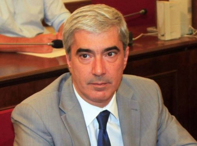 Απάντηση Κεδίκογλου σε Σκουρλέτη