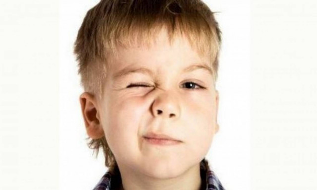 Tι κάνουμε όταν το παιδί μας παρουσιάσει τικ