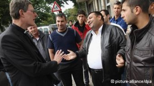 Ρομά: Σκάνδαλο η συμπεριφορά της ελληνικής αστυνομίας