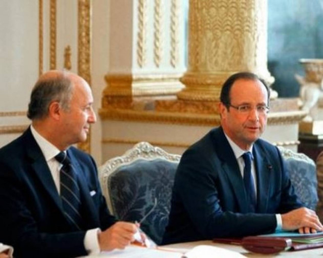 Η γαλλική κυβέρνηση αντιμέτωπη με κοινωνική δυσαρέσκεια