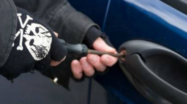 Έκλεψε αυτοκίνητο και συνελήφθη