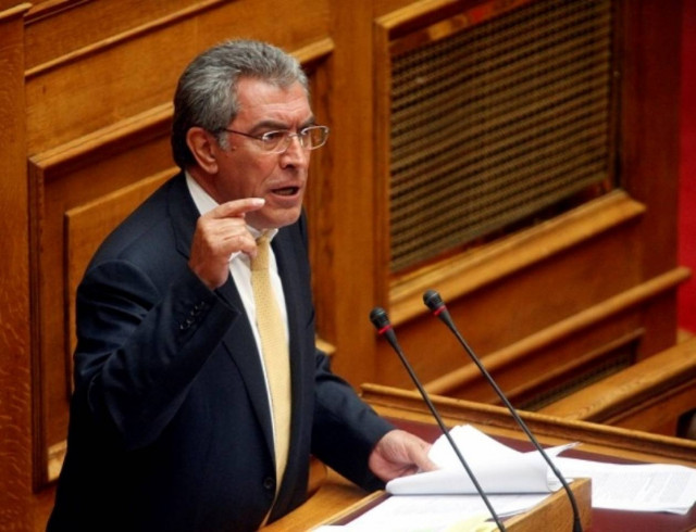 Καπερνάρος: Απαιτώ να αρθεί η ασυλία μου