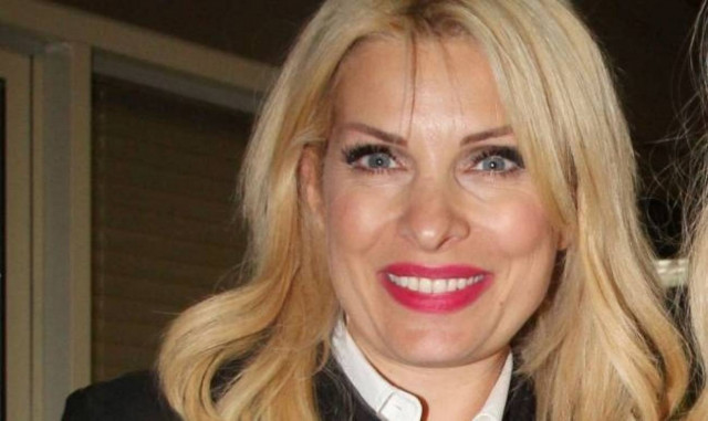 «Πολιορκούν» την Ελένη Μενεγάκη για το Greek Idol