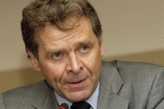 Προκλητικός ο Τόμσεν: Εξόργισε τον Στουρνάρα