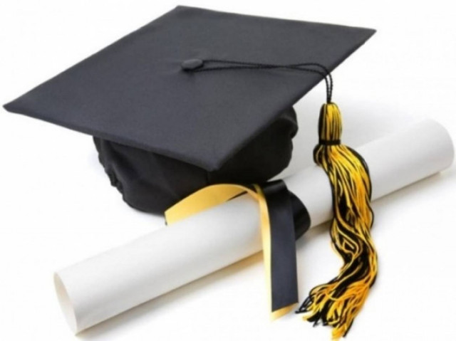 Ιταλοί αγόραζαν πλαστά πτυχία από τα Σκόπια