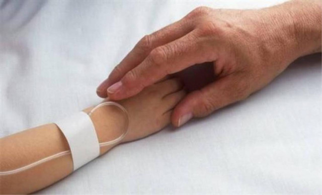 Συγκινητικό: 4χρονο παιδί χάρισε φως σε δυο άνθρωπους στη Θεσσαλονίκη