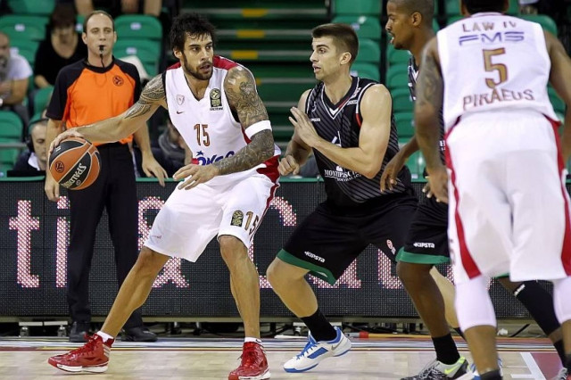 Απόλυτο ο Ολυμπιακός με νίκη στην Ιταλία