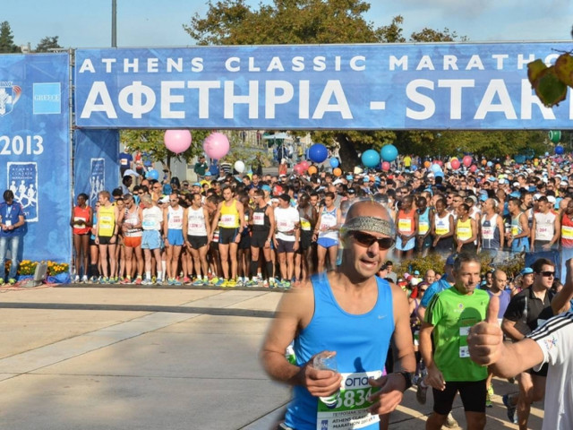 Σε εξέλιξη ο 31ος Διεθνής Κλασικός Μαραθώνιος (Φωτό κ Βίντεο)