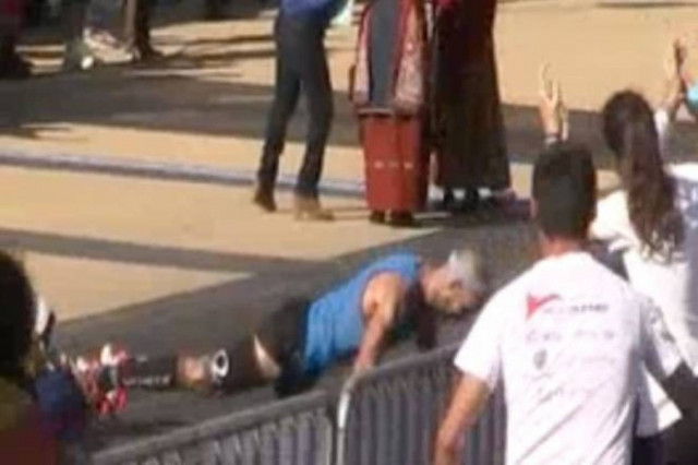 Δεν θα πιστέψετε τι έκανε Μαραθωνοδρόμος μετά τον τερματισμό (Video)