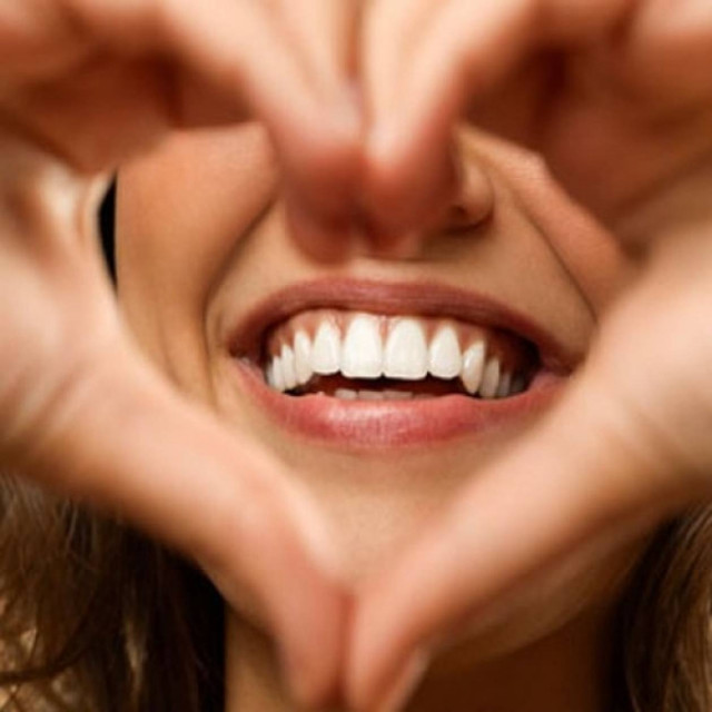 Θέλει μόνο να περνάμε καλά αλλά...