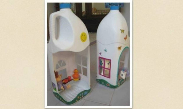 Φτιάξτε κουκλοσπιτάκια για τα παιδιά από μπουκάλια απορρυπαντικών!
