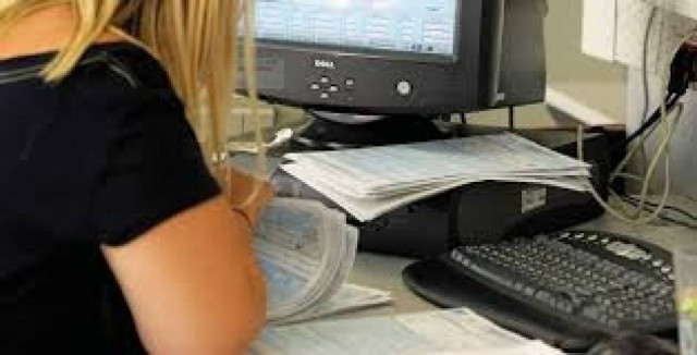 Στη «μαύρη λίστα» επαγγελματίες και επιχειρήσεις που δεν αποδίδουν ΦΠΑ