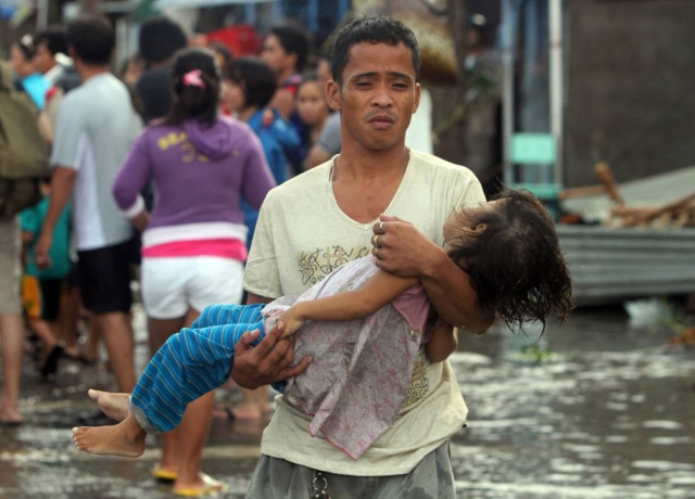 Συγκλονιστικές φωτογραφίες: Η επόμενη μέρα στις Φιλιππίνες
