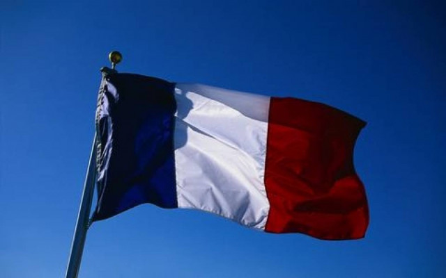 Η Γαλλία επέστρεψε στην ύφεση