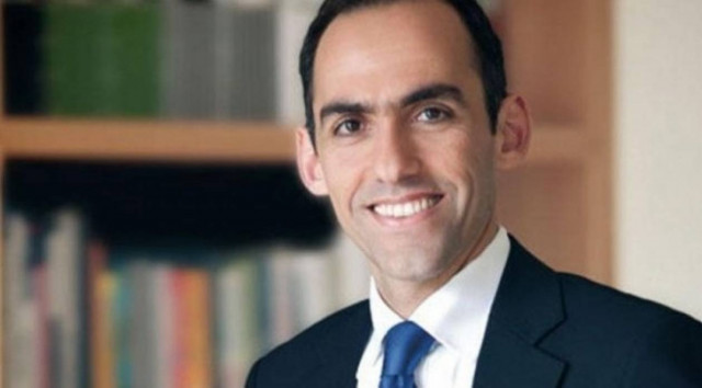 Γεωργιάδης στο Reuters: Πλήρης άρση περιοριστικών μέτρων εντός μηνών