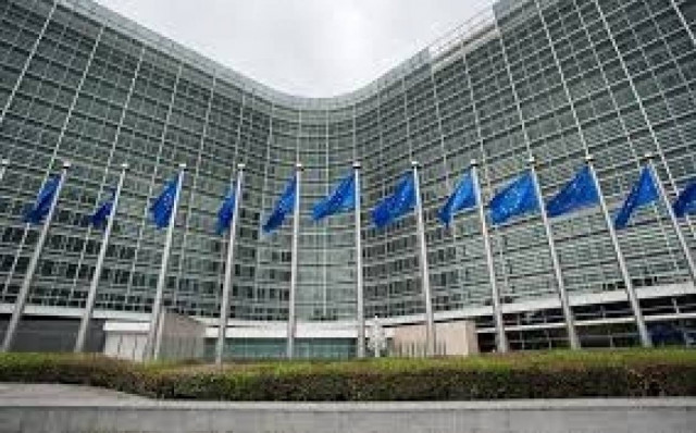 Προειδοποίηση της Κομισιόν για τα ελλείμματα σε Ισπανία και Ιταλία