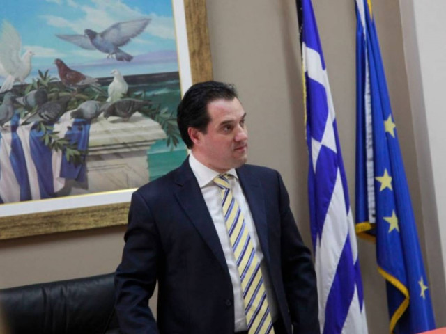 Τέλος στη δημόσια υγεία με υπογραφή Άδωνι Γεωργιάδη