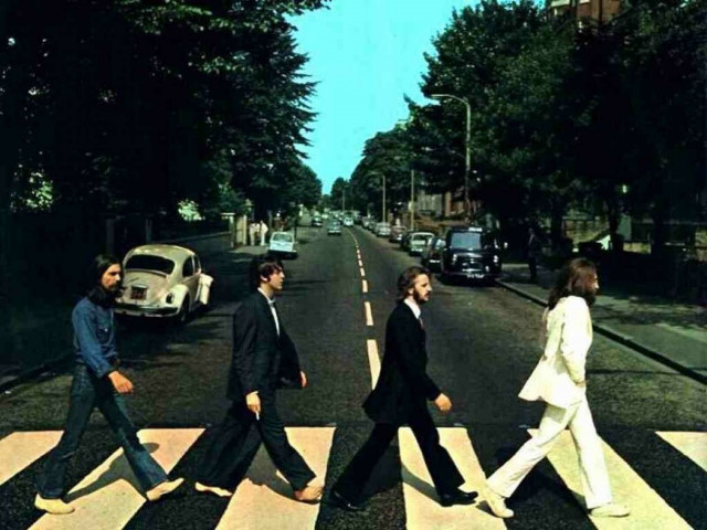 Κι όμως... οι Beatles... επιστρέφουν πίσω!