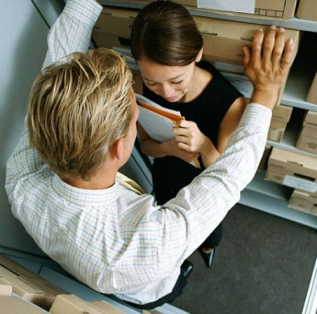 Σχέση στο γραφείο; Πάνω από 80% θα έλεγαν «ναι»