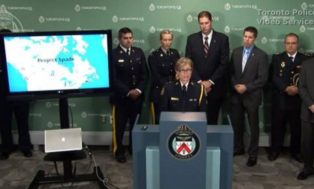 ΣΟΚ: Κληρικοί και δάσκαλοι σε παγκόσμιο κύκλωμα παιδεραστίας