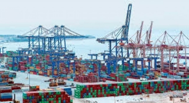 Τον Δεκέμβριο οι αποφάσεις για την ασφάλιση των εξαγωγικών πιστώσεων