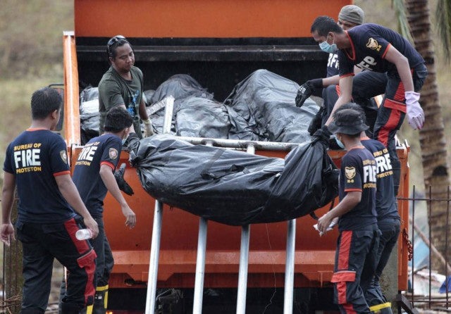 Στους 4.000 οι νεκροί στις Φιλιππίνες σύμφωνα τοπικές δημοτικές αρχές